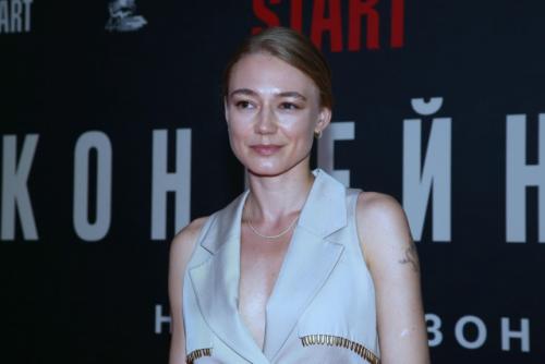 Оксана акиньшина показала фигуру после четвёртых родов - и дело не только во внешности. 02