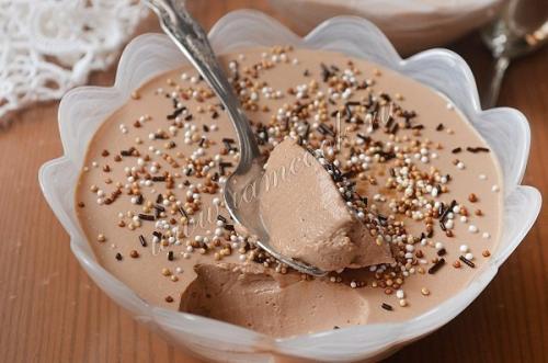 Творожно - шоколадный десерт.