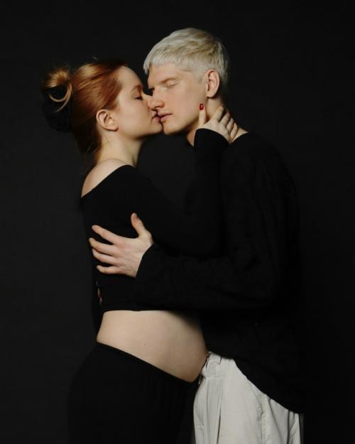 Звезды сериала Трудные Подростки мила Ершова и Святослав рогожан ждут первенца. 01