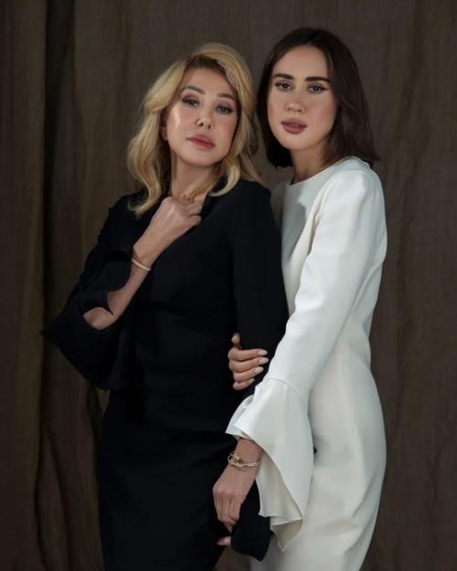 У Любови успенской с дочерью, которая обвиняла её во всех грехах, царит семейная идиллия. 02