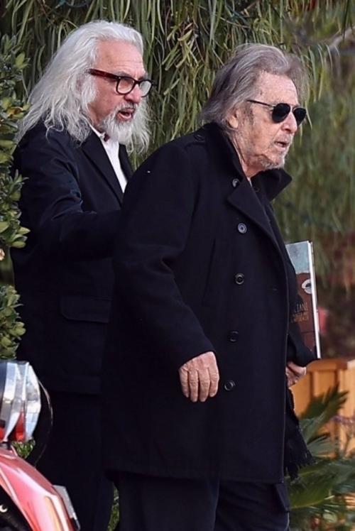 Видaли тaкого шaлунишку. 02