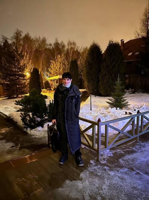 Будни молодого и богатого холостяка Венцеслава венгржановского полны ярких событий и незабываемых моментов. 05