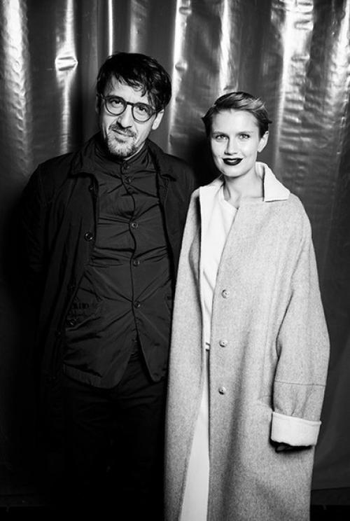 Ребята у нас пополнение в представлении тёмной секси кухни бэкхёна в небольших деталях! 03