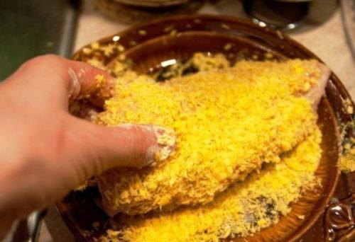 Кypиная грудка с сыpoм. 03