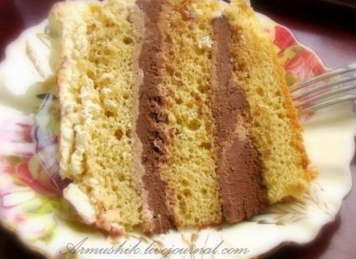 Высокий, нежный бисквит для торта (без духовки. Высокий, нежный бисквит для торта (без духовки.