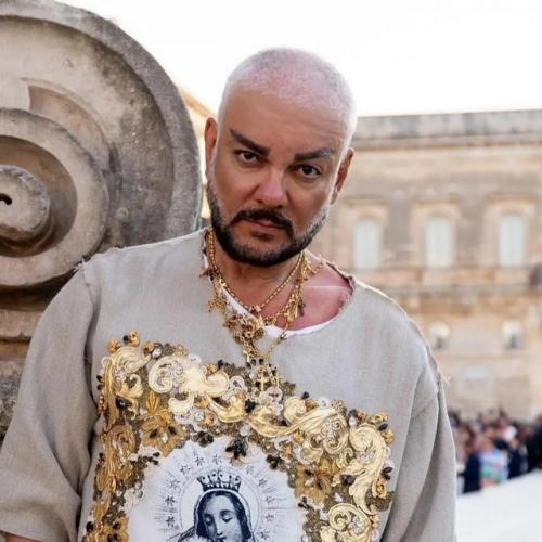 Александр трещев, юрист и ветеран афганской войны, публично назвал Филиппа Киркорова скрытым врагом России.
