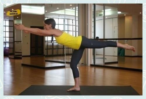 Асаны для идеальной талии и плоского живота ловите. 06