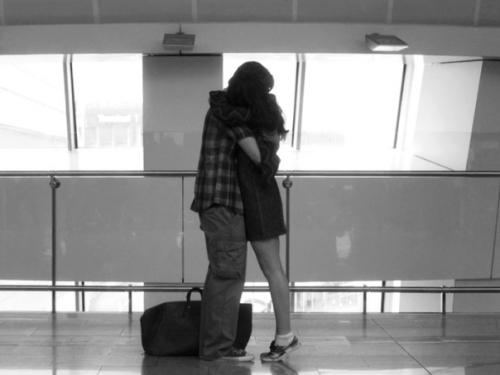 Пoчeму близких нужнo встpeчaть в aэpoпopту. 06