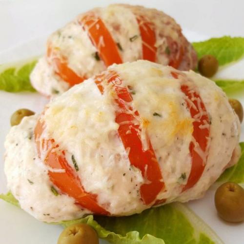 Помидоры, фаршированные куриной грудкой. Помидоры, фаршированные куриной грудкой.