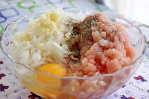 Куриные шарики в сырно - сливочном соусе. 02