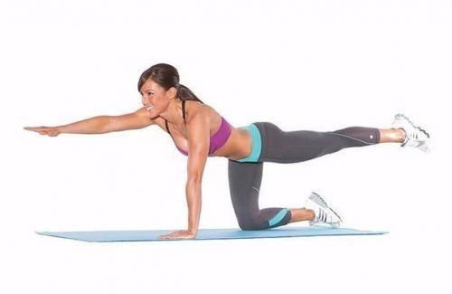 Комплексная тренировка с акцентом на ягодицы? 06