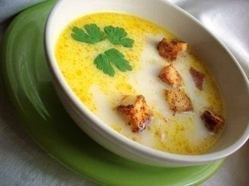 Суп из плавленного сырка.

