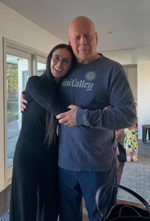 Жена Брюса Уиллиса, Эмма Хемминг, призналась, что уже подготовилась к неизбежному уходу мужа. 
