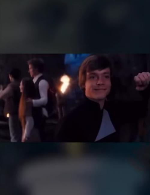 Какой-то гений смонтировал альтернативную концовку 