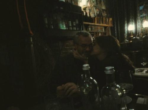 38-Летняя актриса Наталья Земцова начала новые отношения с 40-летним продюсером Ильей бурецом. 01