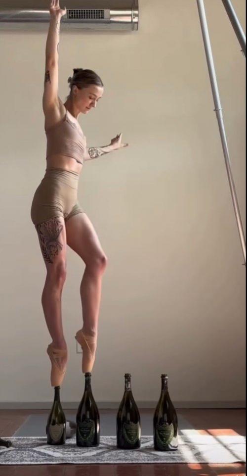 Делай это упражнение два раза в неделю и у тебя будет идеальная походка.

