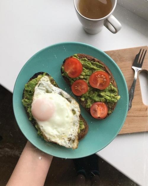 Вкусные обеды:   1. макароны + куриная грудка + салат овощной. 03