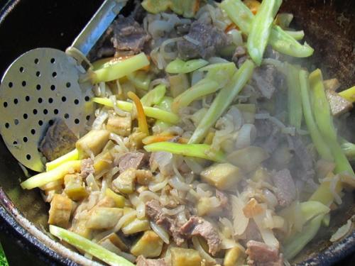 Аджапсандали с мясом. 02