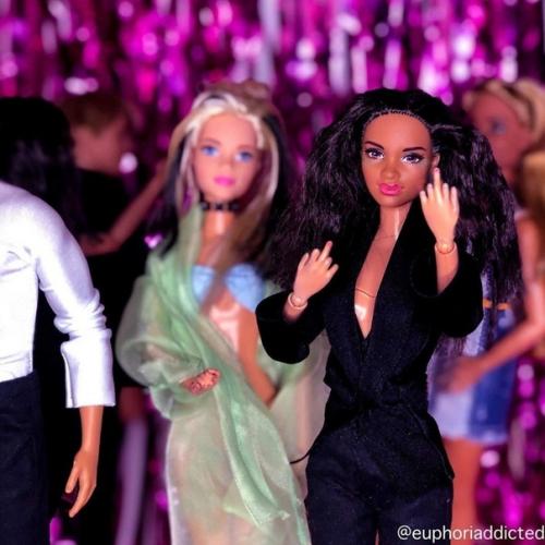 Каст сериала Эйфория в кукольной адаптации. 08