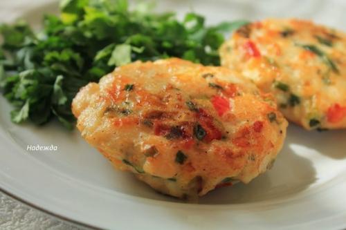Куриные рубленые котлеты с цветной капустой и болгарским перцем. 05 Куриные рубленые котлеты с цветной капустой и болгарским перцем. 05