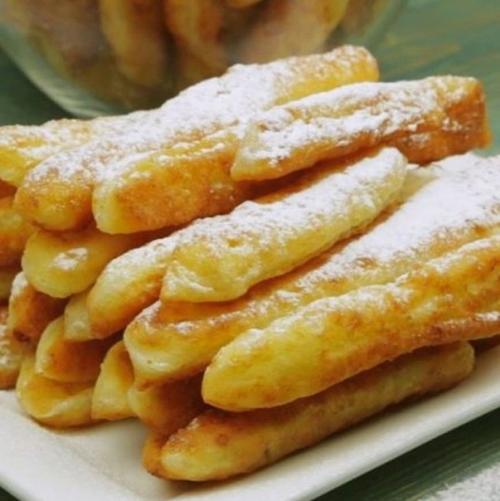 Творожные палочки.  Делать 10 минут, но так вкусно, что свои пальчики облизывать будете. 02