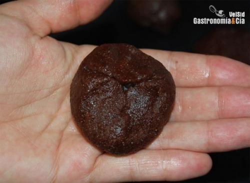 Шоколадное печенье с кокосовой начинкой. 05