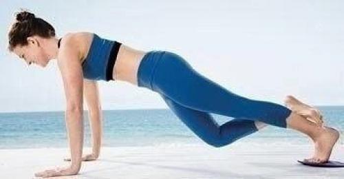 Комплекс упражнений с фитболом. 08