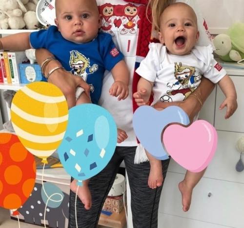 Энрикe иглесиас и Анна иглecиас (Курникова) стали родителями в третий раз! 03