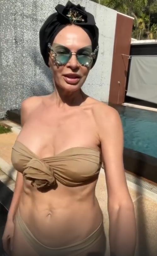 Свобода без возраста и без зонтика. 
