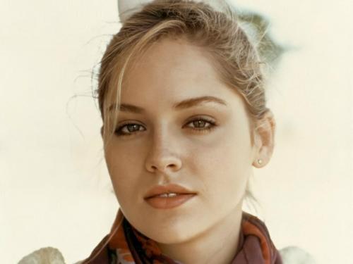 Лучше бы и Дальше Продолжала их Прятать: в сети обсудили внешность сыновей Шерон стоун. 01