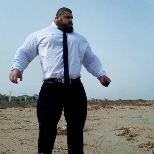 Атлет Саджад гариби.