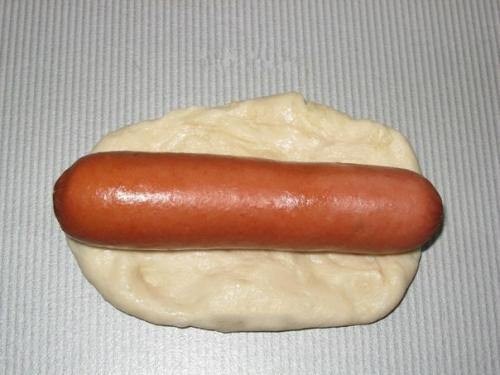 Жареные сосиски в тесте. 03