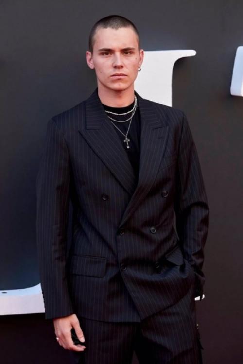 Причины, по которым я люблю Netflix и HBO. 02