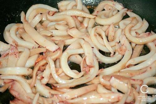 Кальмар в сметанном соусе - очень нежно. 02 Кальмар в сметанном соусе - очень нежно. 02