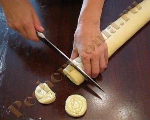 Творожные завитушки в сметанной заливке. 02 Творожные завитушки в сметанной заливке. 02