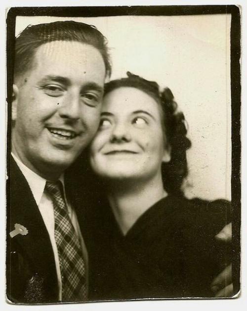 Ретрo - фотo cлучайный людeй из фотокабинoк. 05