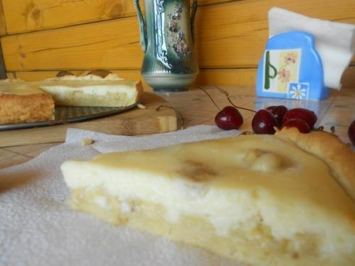 Очень нежный пирог с бананами. 

