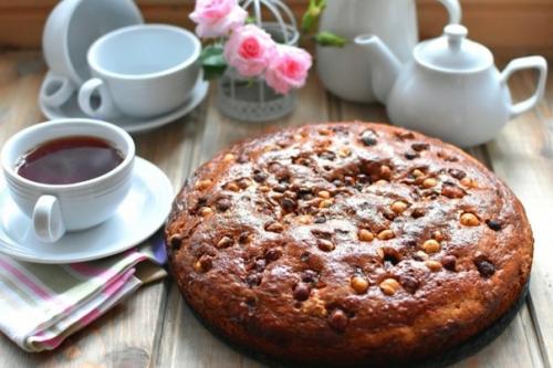 Песочный пирог с орехами.