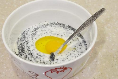 Тонкие блины с маком. 01