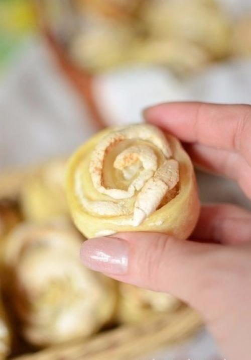 Необыкновенно вкусное и красивое печенье розочки. Необыкновенно вкусное и красивое печенье розочки.