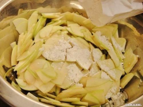 Яблочный пирог Шарлатанка. 01