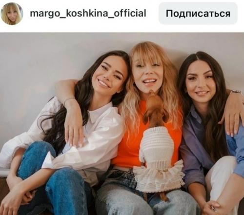Младшую дочь родила от скуки, а старшую назвали как собаку: мать Яны кошкиной шокировала откровениями о семье.

