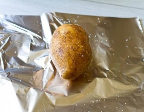 Печеный картофель с селедочным соусом. 02
