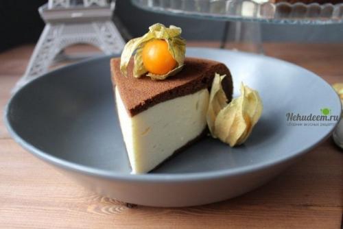 Шоколадный пирог с творожной начинкой в мультиварке.

