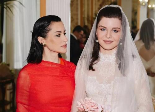 Тина канделаки, известная телеведущая и директор ТНТ, поделилась радостным событием в своей семье. 01