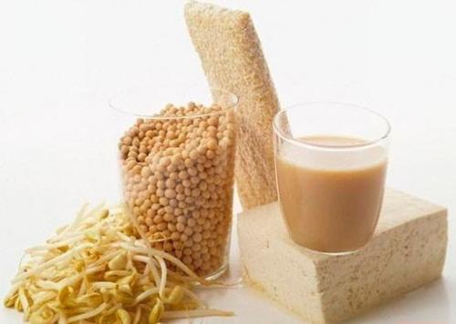 Список наиболее белковосодержащих вегетарианских продуктов (в порядке убывания единиц белка г/100 г, мл: