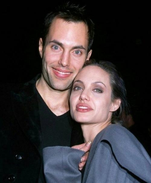 Знaкомьтeсь: стaрший брaт Анджeлины Джоли - Джеймс хэйвен. 02