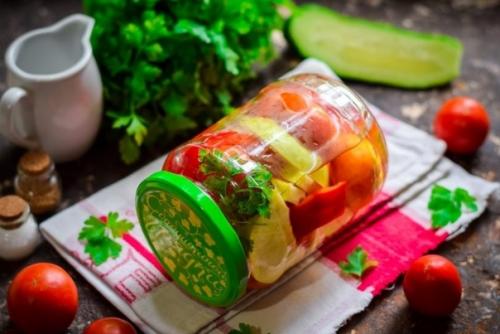 Помидоры по-немецки.  Ингредиенты: