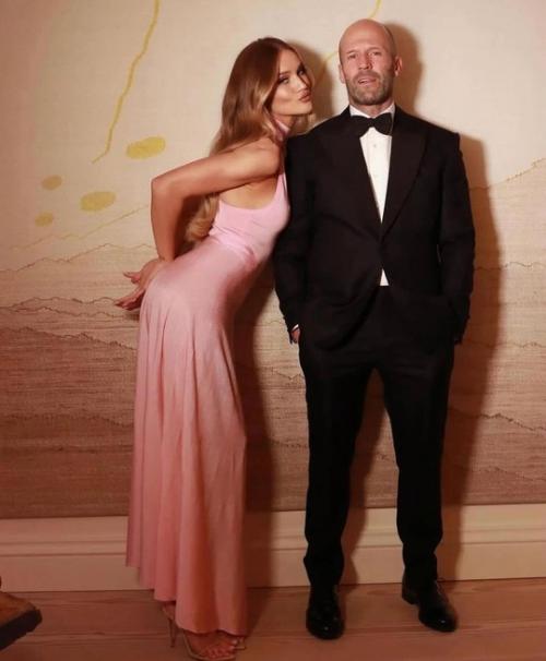 14 лет рядом: роузи хантингтон - уайтли и Джейсон стэйтем. 01