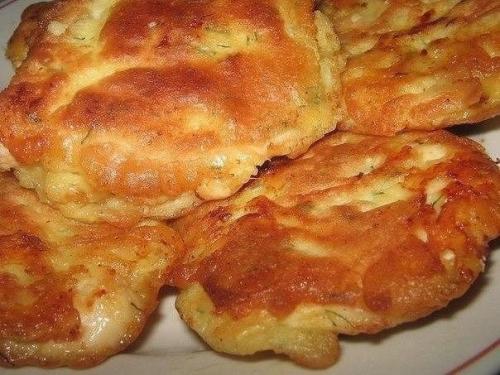 Куриные отбивные в кляре с сыром.